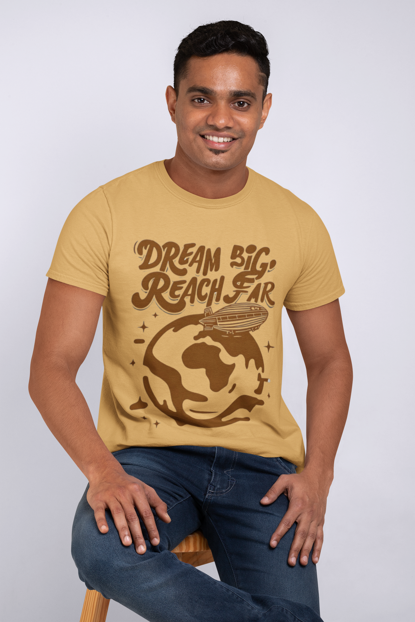 Oversized White T-Shirt with “Dream Big, Reach Far” Graphic – Motivational Streetwear Tee for Men
