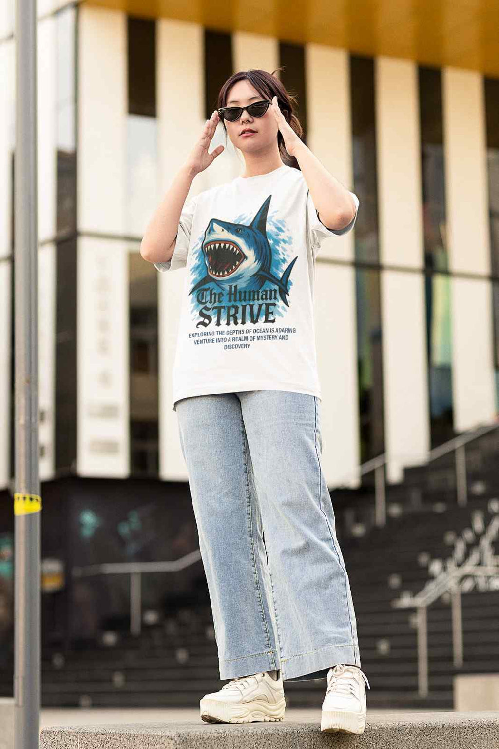 SHARK TSHIRT